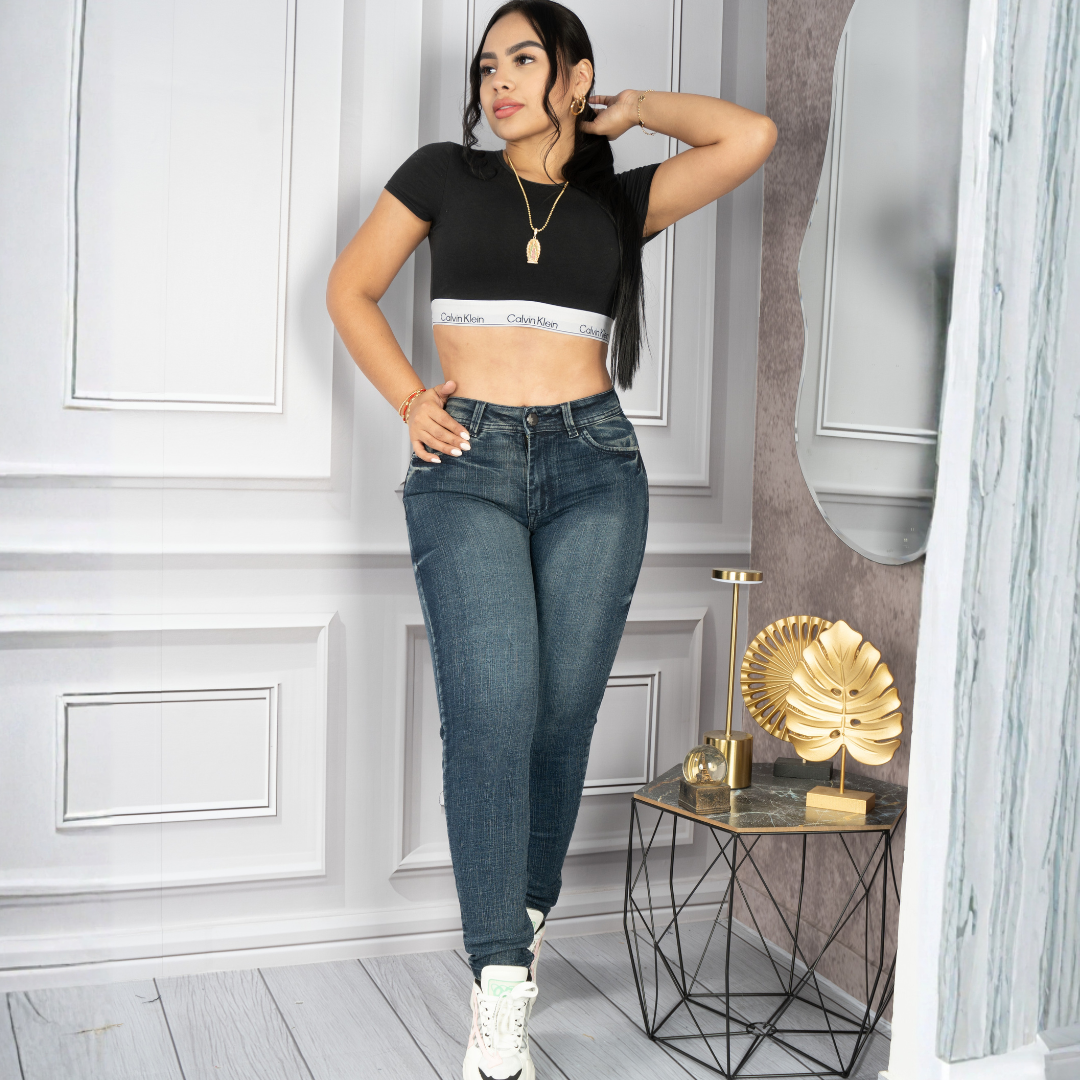 SKINNY 8850