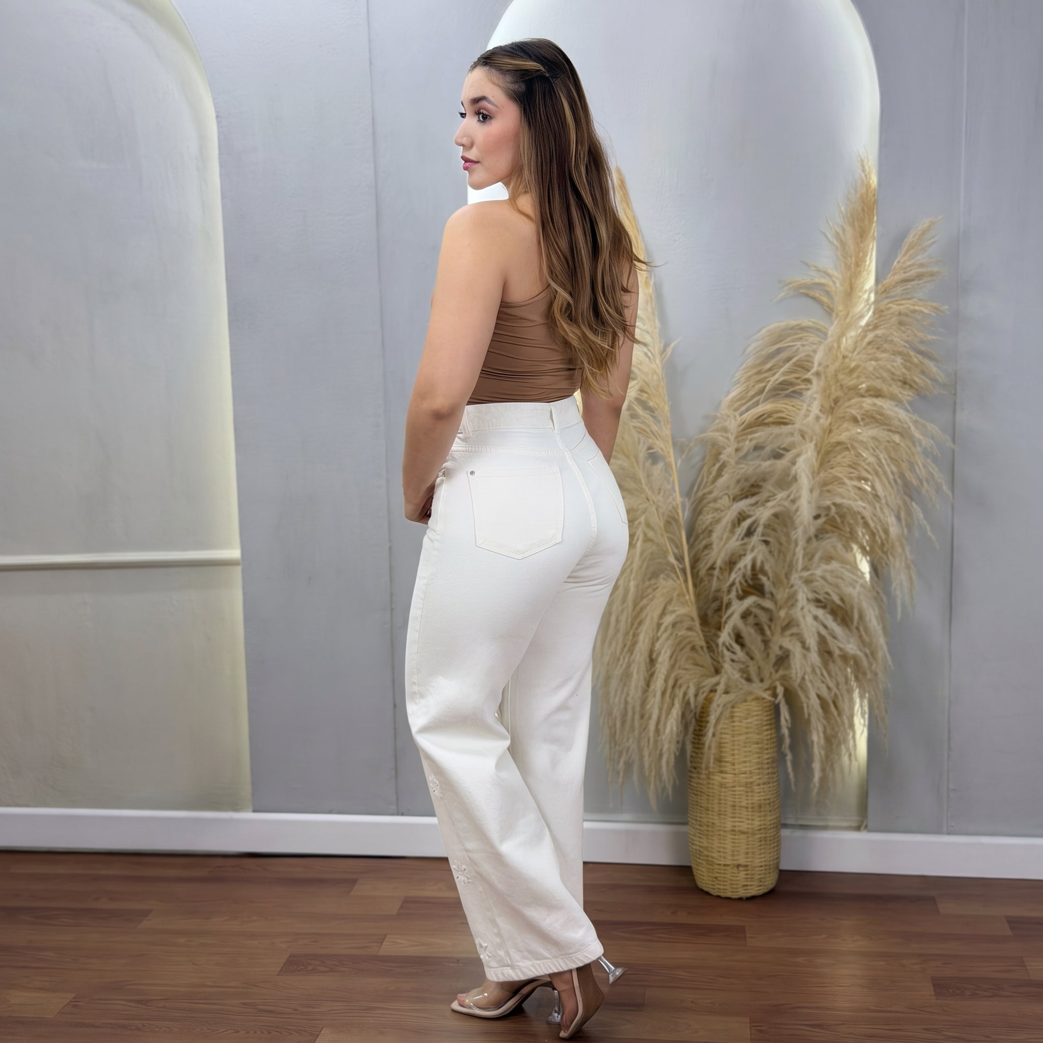 Pantalón Bordado
